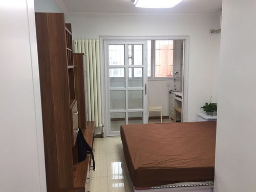 名航醫院附近精裝公寓直租,可短租 可長租 可押一...