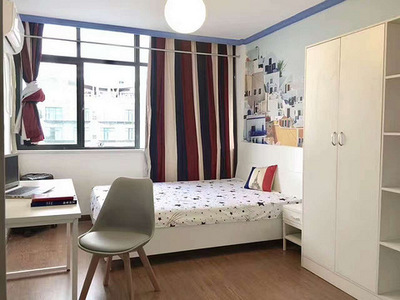 新塘地鐵口精裝公寓 靈活短租，拎包即住的無憂選擇